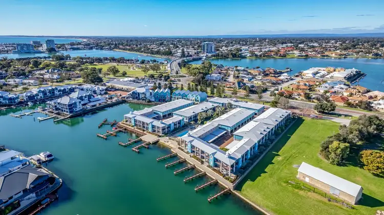 UNIT 12/20 APOLLO PLACE, Halls Head WA 6210