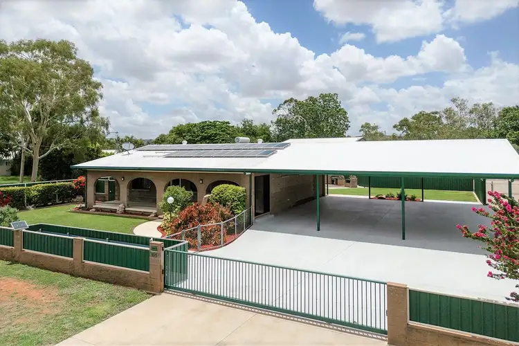 165 West Street, mount isa QLD 4825