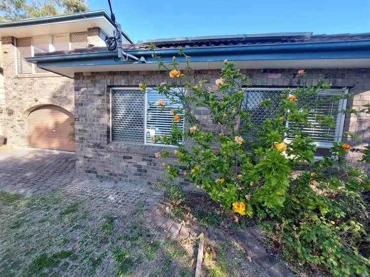 30 ALLEYNE AVENUE, North Narrabeen NSW 2101