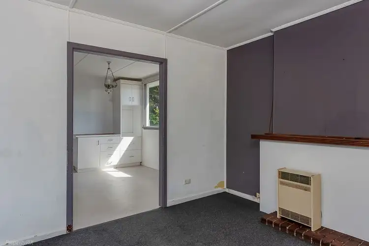 Fourth view of Homely house listing, 15 APANIE CRESCENT, Chigwell TAS 7011