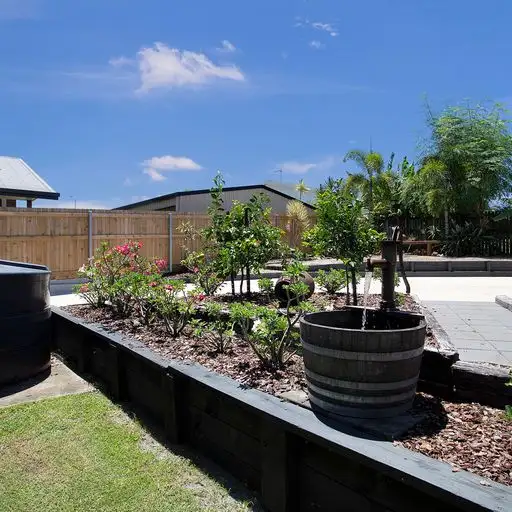 8 RUDD STREET, Rural View QLD 4740