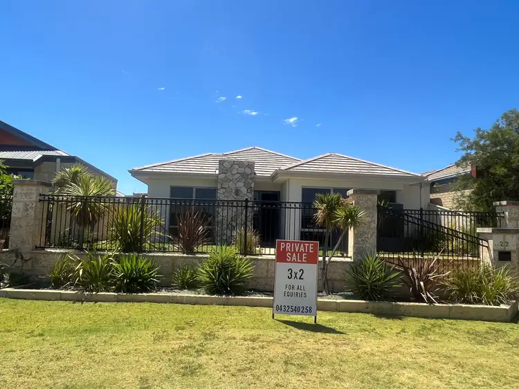 22 SALOME CRESCENT, Lakelands WA 6180