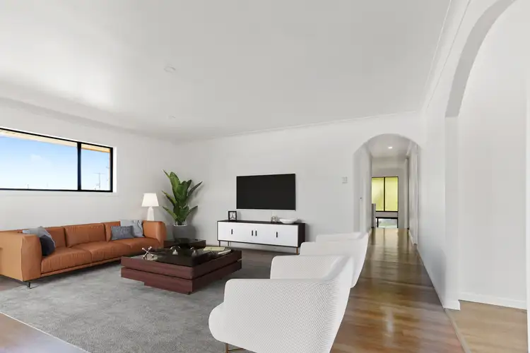702 Old Cleveland Road East, Wellington Point QLD 4160
