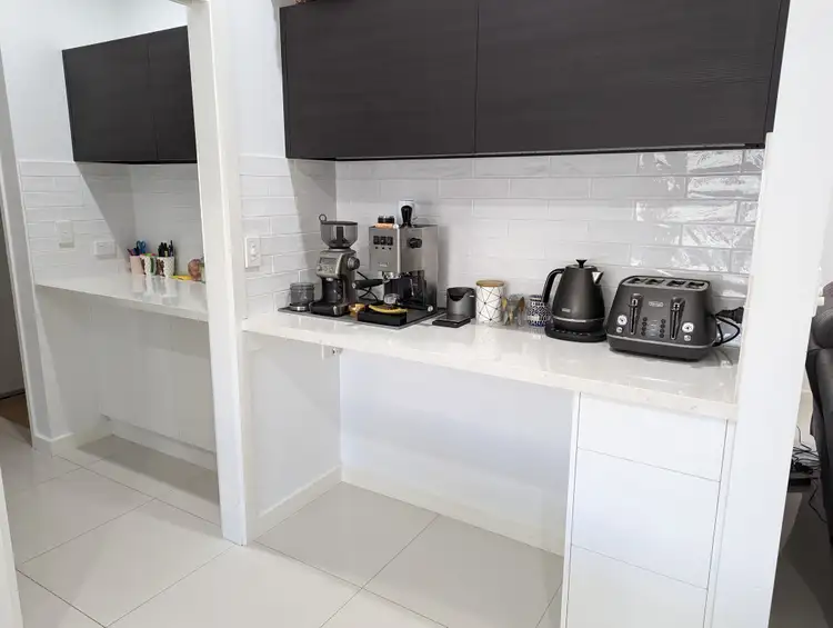 Sixth view of Homely house listing, APARTMENT 2/1 WERLATYE COURT, Mount Johns NT 874