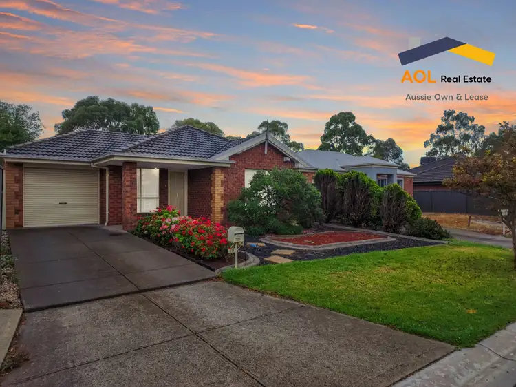 Second view of Homely house listing, 10 DICKERSON WAY, Caroline Springs VIC 3023