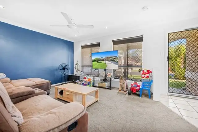 Sixth view of Homely house listing, 18 HILLDALE CRESCENT, Morayfield QLD 4506