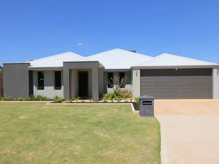9 TREEMARTIN PLACE, East Cannington WA 6107