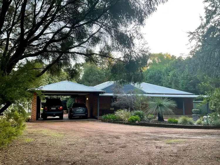 24 VISTA DRIVE, Parkerville WA 6081