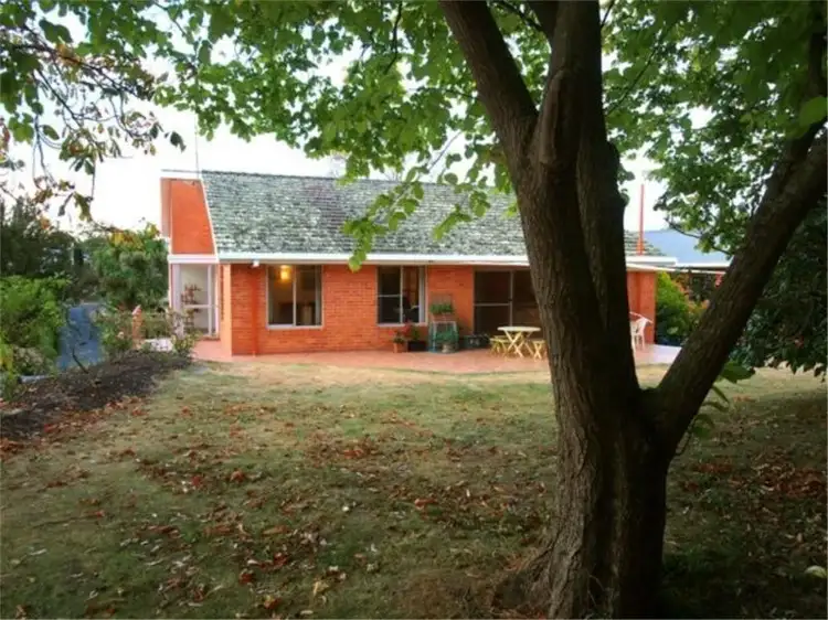 5 Gibbons Street, Wynyard TAS 7325