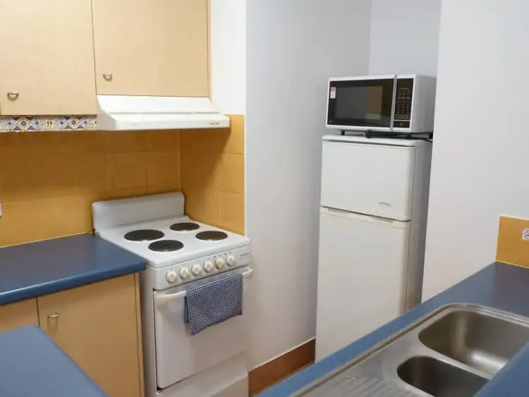 Fourth view of Homely apartment listing, 28/11-17 Philip Avenue, Broadbeach QLD 4218