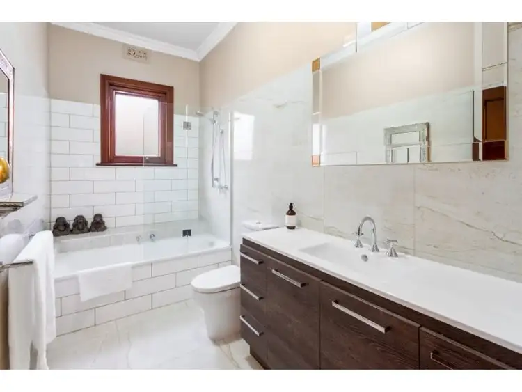 Fifth view of Homely house listing, 5 St James Parade, Elsternwick VIC 3185