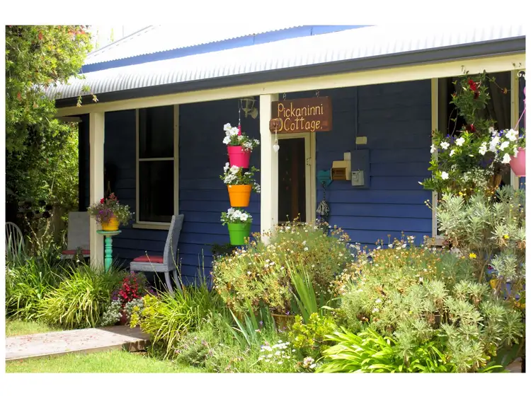 48 Warren Road, Nannup WA 6275