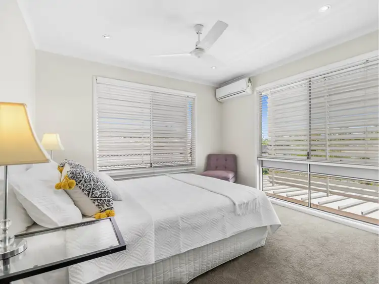 Seventh view of Homely house listing, 35 Honeysuckle Street, Mansfield QLD 4122