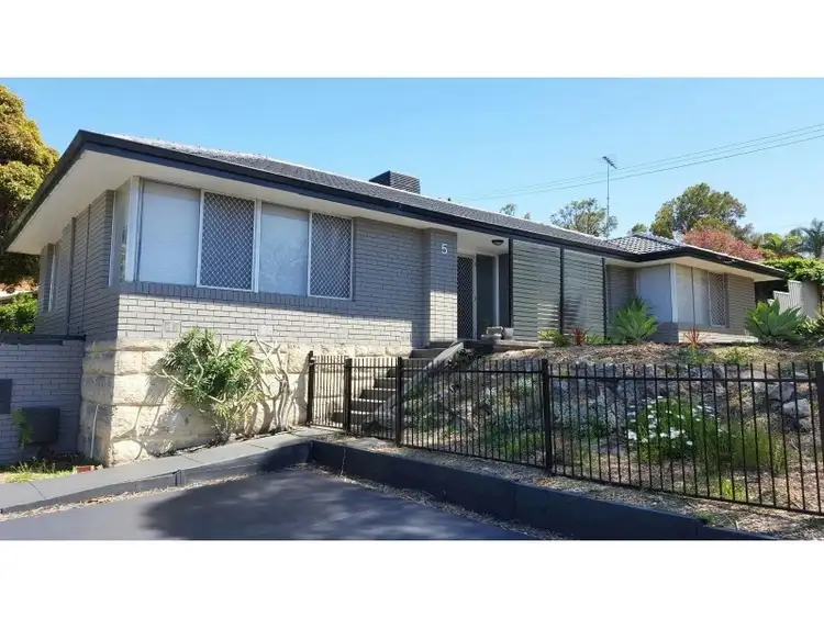 Fourth view of Homely house listing, 5 Dowling Place, Orelia WA 6167