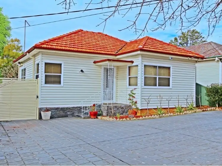 11 Maling Avenue, Ermington NSW 2115