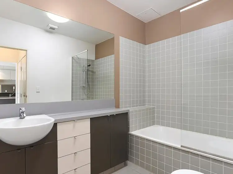 Seventh view of Homely apartment listing, 33/258 Arthur Street, Teneriffe QLD 4005