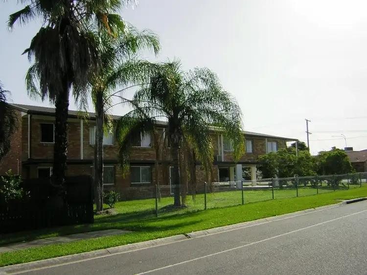 Unit 12/7-9 Station Street, Caboolture QLD 4510