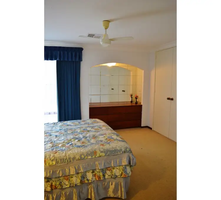 Second view of Homely house listing, 8 Mais Court, Bateman WA 6150