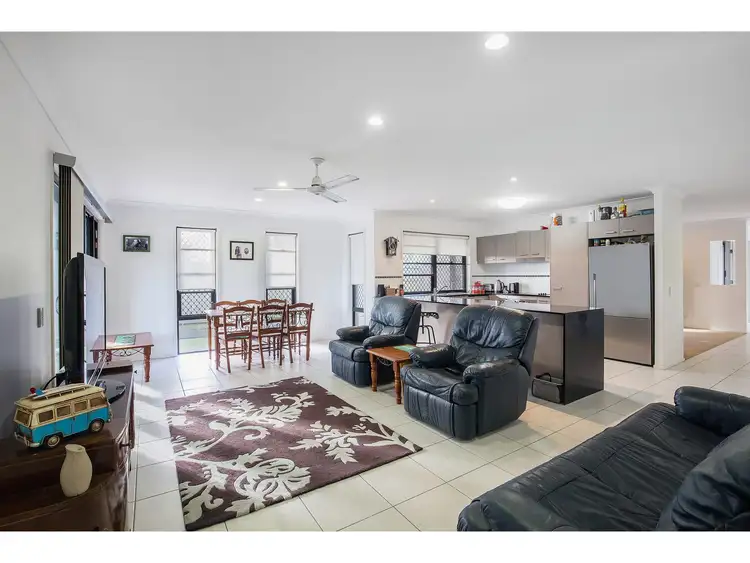 Sixth view of Homely unit listing, 10 Raynuha Court, Ormeau QLD 4208