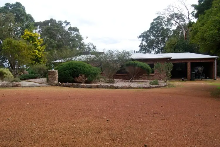 17 Padbury Road, Darlington WA 6070