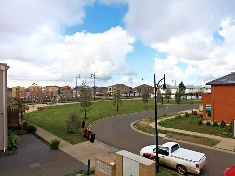 Fourth view of Homely unit listing, 1/4 Hopetoun Green, Caroline Springs VIC 3023