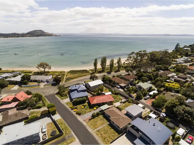 Fifth view of Homely house listing, 2 Wateredge Court, Lauderdale TAS 7021