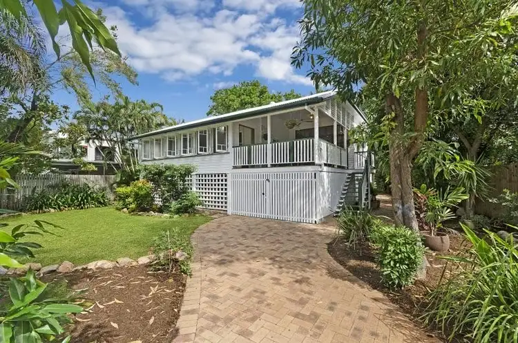 17 Mango Avenue, Mundingburra QLD 4812