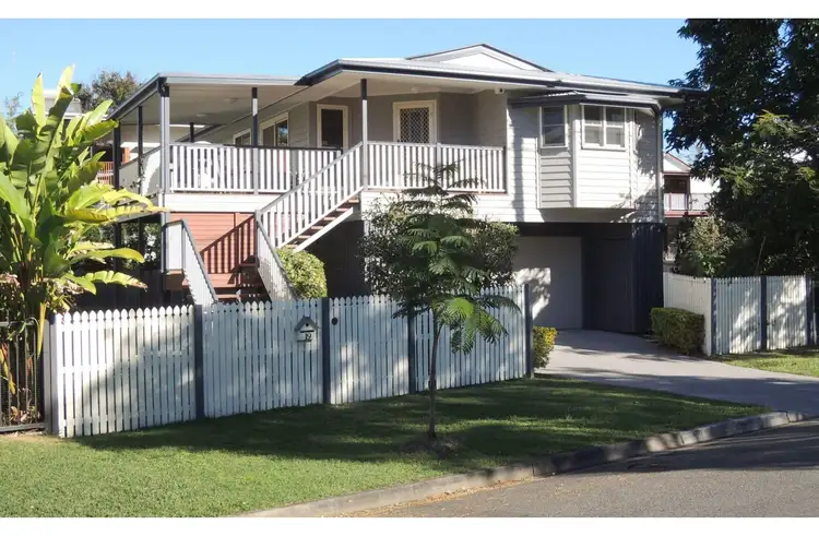 19 Otaki Road, Yeronga QLD 4104
