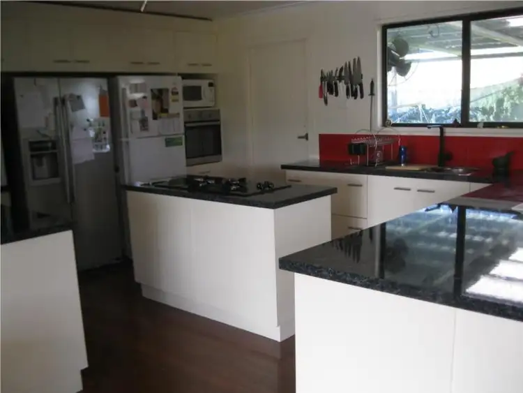 3727 Lowmead Road, Rosedale QLD 4674