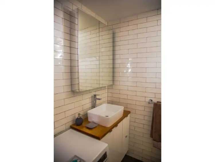 Seventh view of Homely apartment listing, 3/25 Upper Clifton Terrace, Red Hill QLD 4059