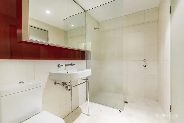 Fifth view of Homely apartment listing, 308/2 York Street, Sydney NSW 2000