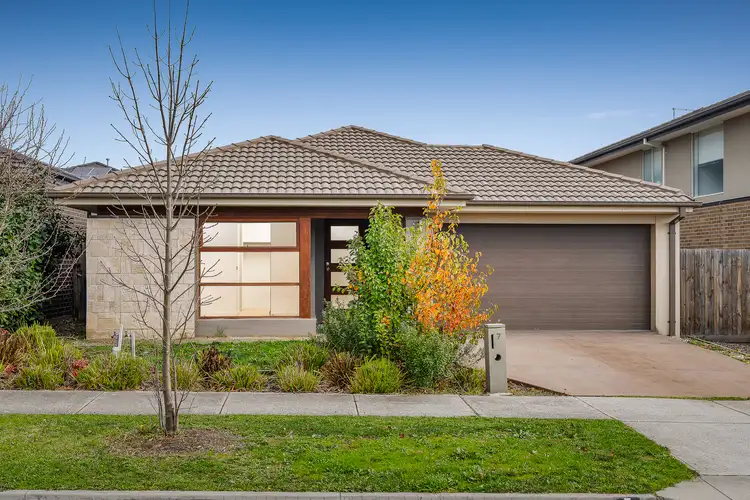 7 Hartland Drive, Cranbourne North VIC 3977