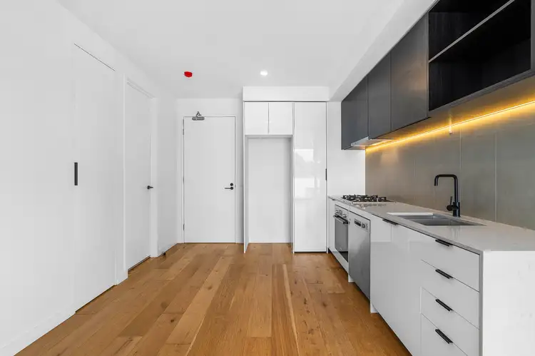 Fourth view of Homely apartment listing, 402/260 Burwood Hwy, Burwood VIC 3125