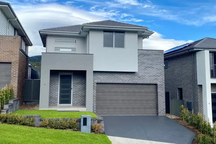 8 Cobargo Street, Tullimbar NSW 2527