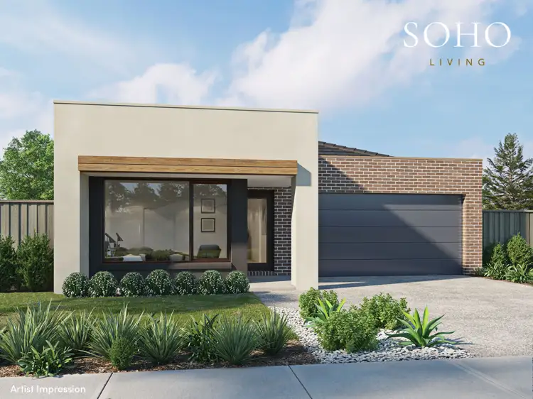 2612 Echo Street, Clyde North VIC 3978