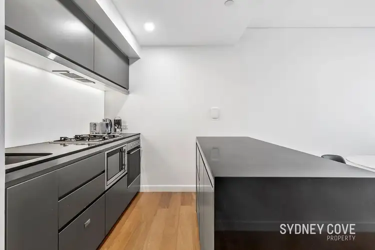 Third view of Homely apartment listing, 101 Bathurst Street, Sydney NSW 2000