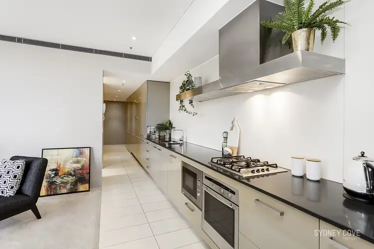 Third view of Homely apartment listing, 801/129 Harrington Street, Sydney NSW 2000