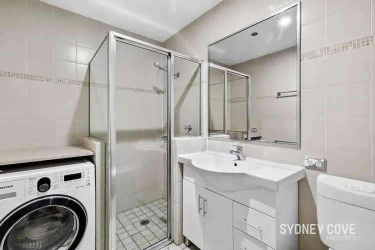 Fifth view of Homely apartment listing, 38 Bridge St, Sydney NSW 2000