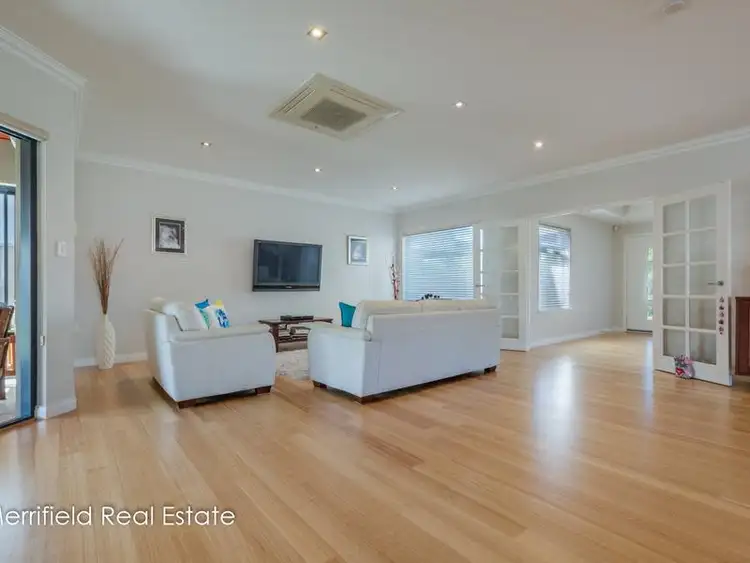 Sixth view of Homely house listing, 33 Lake Seppings Drive, Mira Mar WA 6330