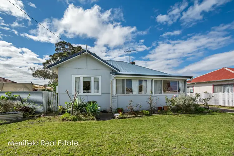 92 South Coast Highway, Orana WA 6330