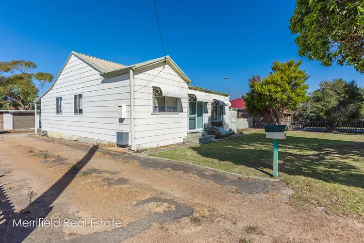 Fifth view of Homely house listing, 4 Leslie Street, Yakamia WA 6330