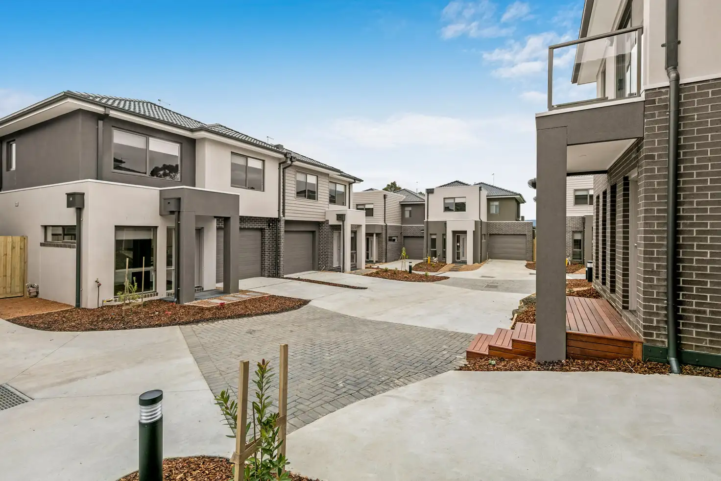 Main view of Homely unit listing, 8/16 Sylvanwood Crescent, Narre Warren VIC 3805
