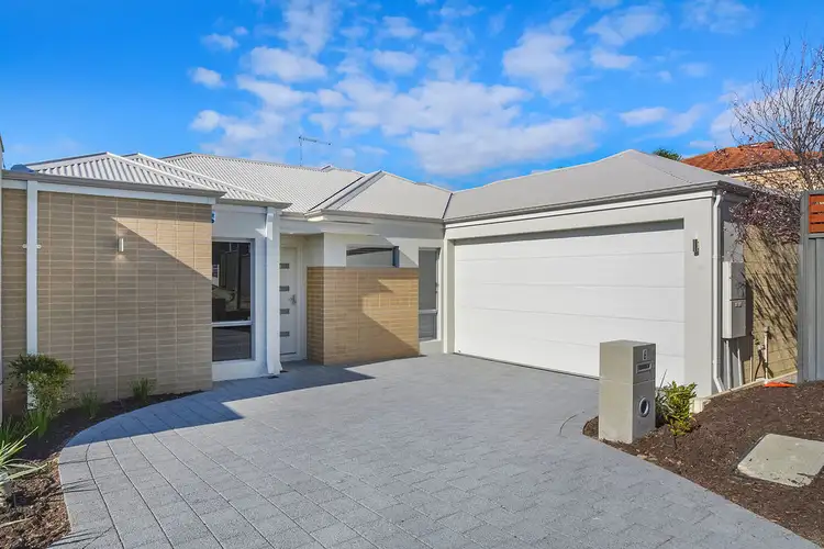 6 Knave Lane, Innaloo WA 6018