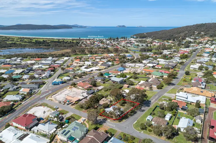 14 Sussex Street, Middleton Beach WA 6330