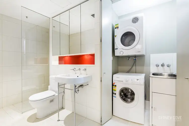 Sixth view of Homely apartment listing, 2 York Street, Sydney NSW 2000