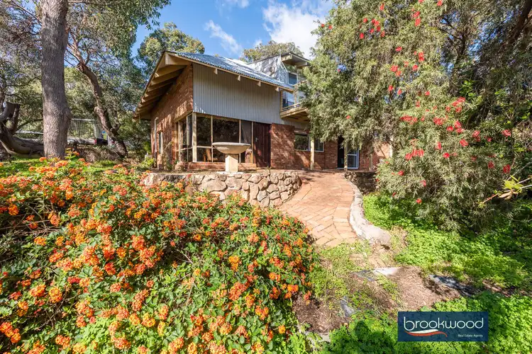 1 Towerhill Court, Darlington WA 6070