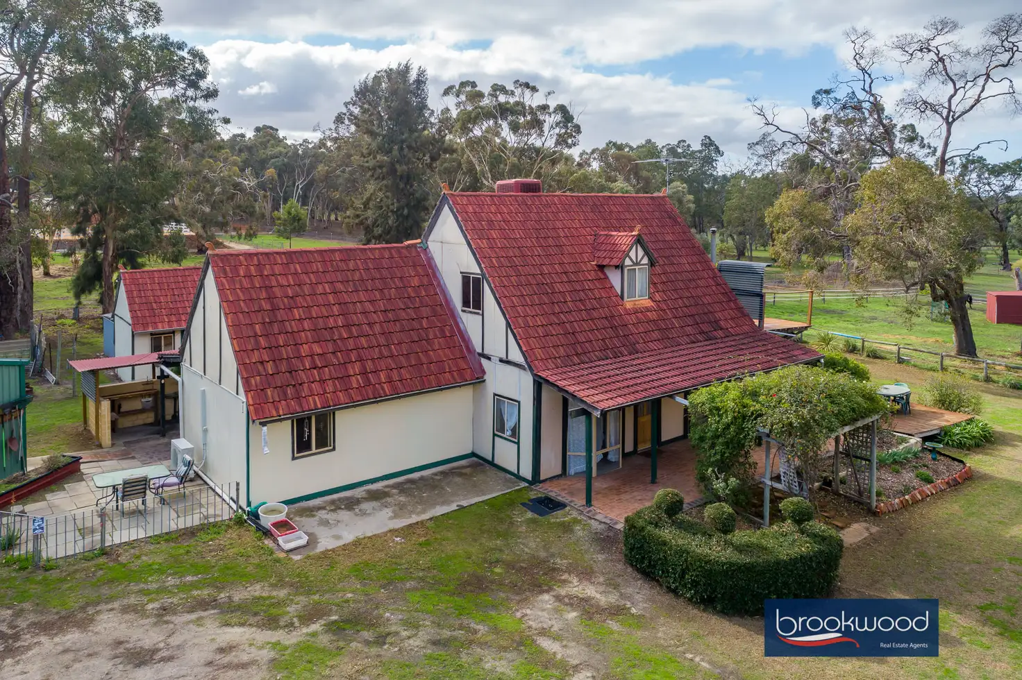 Main view of Homely house listing, 10 Tamma Road, Bakers Hill WA 6562