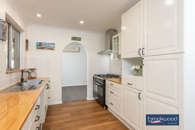 Fifth view of Homely house listing, 15 Vanessa Way, Swan View WA 6056