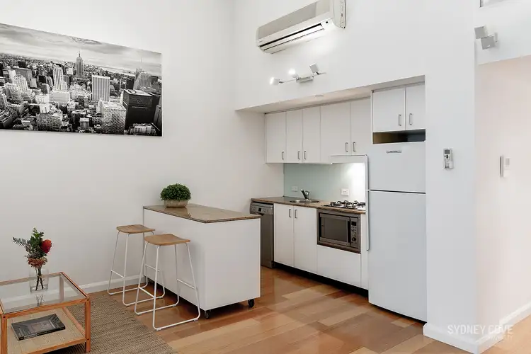Third view of Homely apartment listing, 2/259 Clarence Street, Sydney NSW 2000