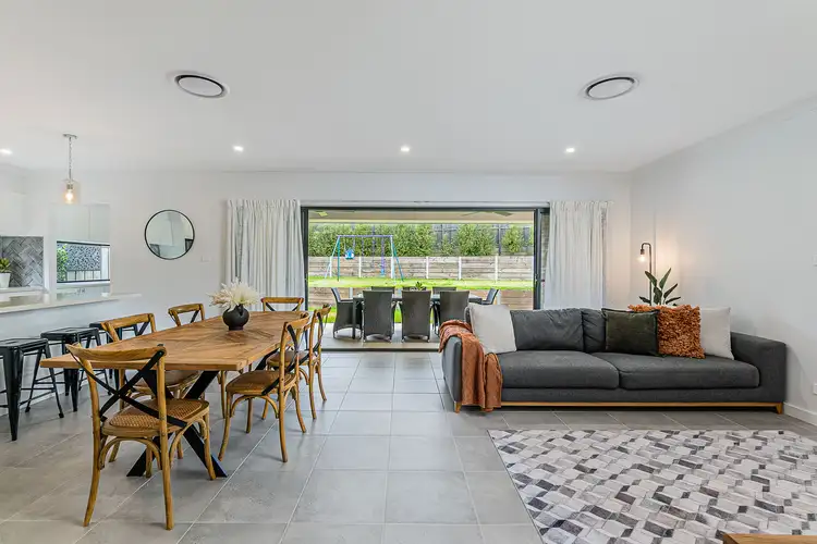 45 Grazier Way